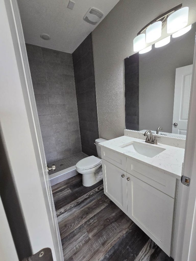 coastal cabana guest bathroom1